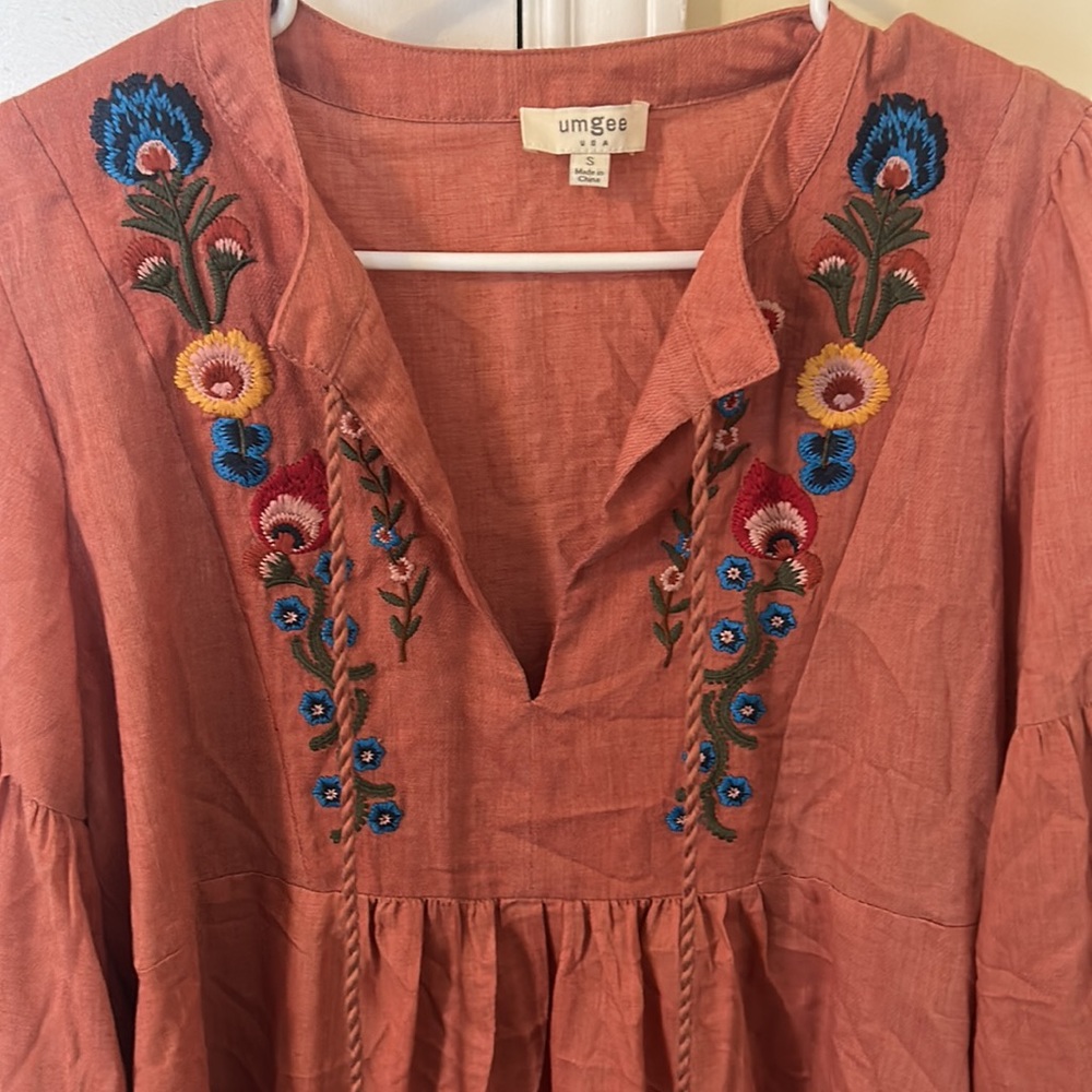 Umgee Floral Embroidered Bohemian Dress - Picture 2 of 7